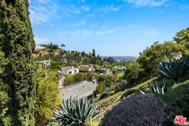 1331 CORDELL Place, Los Angeles, CA 90069