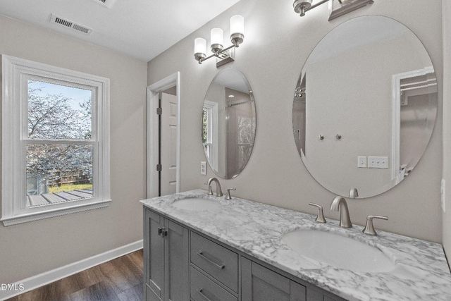 805 Old Ash Court, Wake Forest, NC 27587