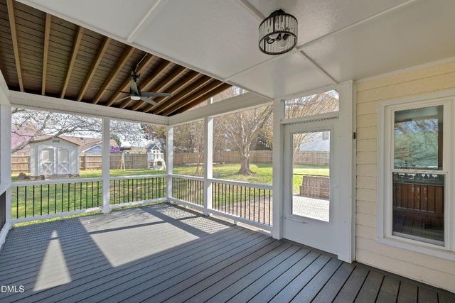 805 Old Ash Court, Wake Forest, NC 27587