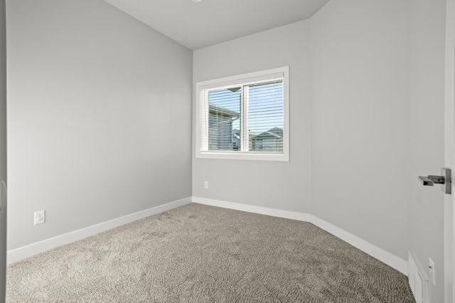 6861 67th Street S, Horace, ND 58047