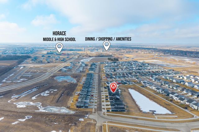 6861 67th Street S, Horace, ND 58047