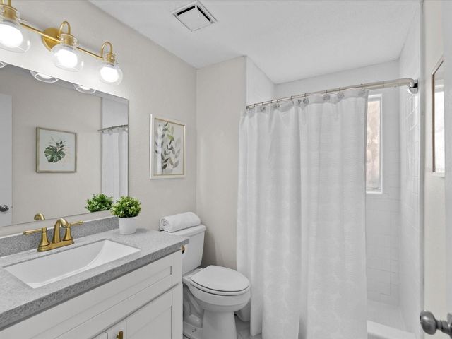150 SUNCREST DRIVE, Safety Harbor, FL 34695