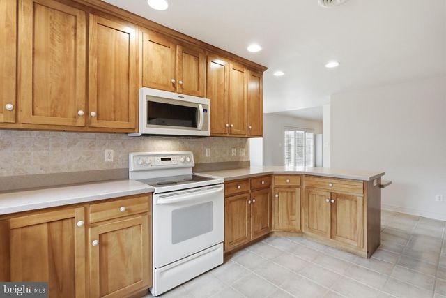321 SUELINN DRIVE, Chambersburg, PA 17201