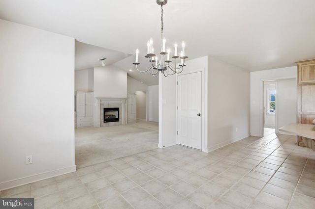 321 SUELINN DRIVE, Chambersburg, PA 17201