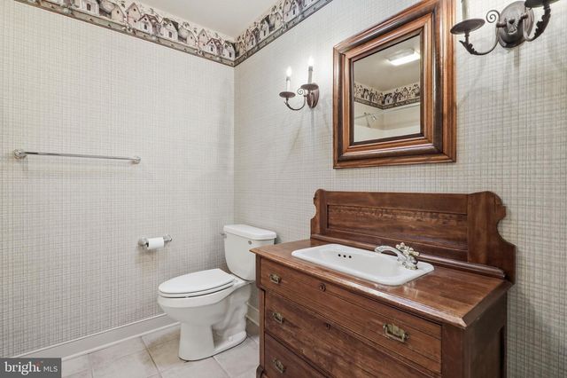 321 SUELINN DRIVE, Chambersburg, PA 17201