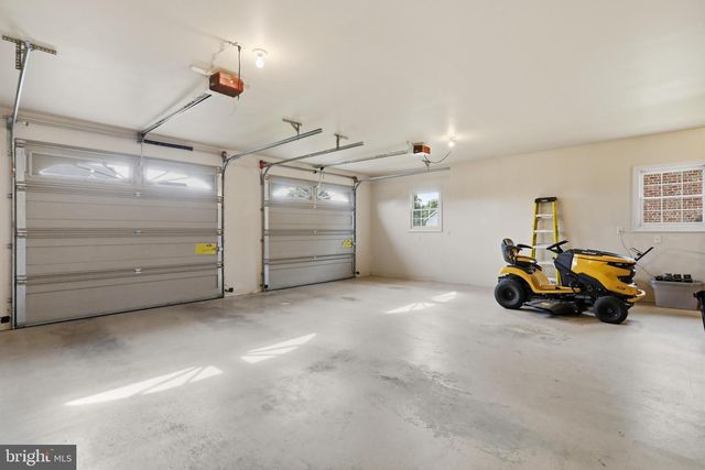 321 SUELINN DRIVE, Chambersburg, PA 17201