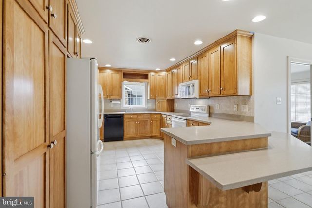 321 SUELINN DRIVE, Chambersburg, PA 17201