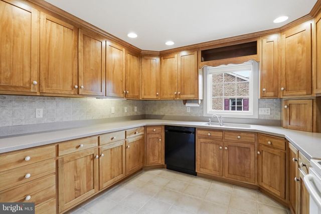 321 SUELINN DRIVE, Chambersburg, PA 17201
