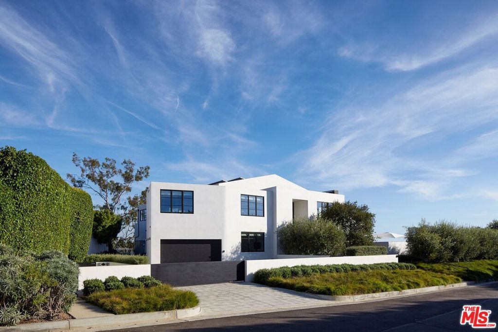 400 Amalfi Drive, Pacific Palisades, CA 90272 — exterior