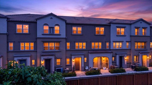 1340 Civic Center Drive 4, Santa Clara, CA 95050