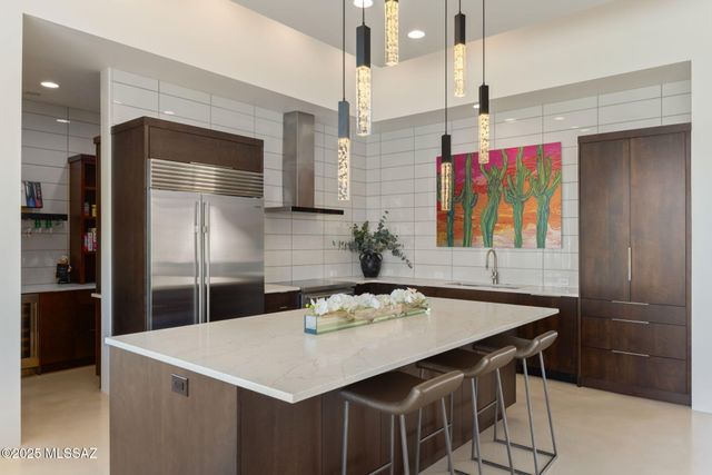 1814 W Tortolita Mountain Circle, Oro Valley, AZ 85755