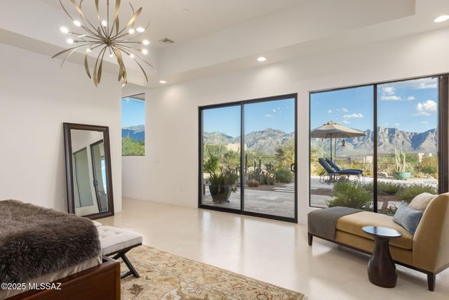 1814 W Tortolita Mountain Circle, Oro Valley, AZ 85755