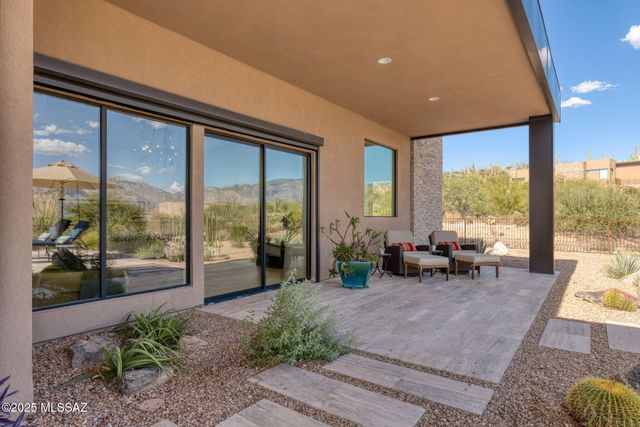 1814 W Tortolita Mountain Circle, Oro Valley, AZ 85755
