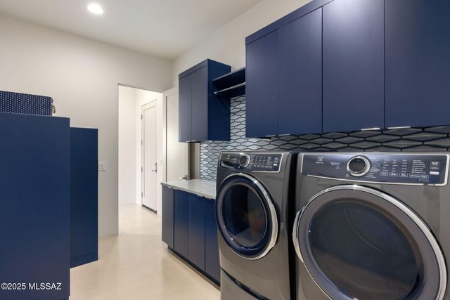 1814 W Tortolita Mountain Circle, Oro Valley, AZ 85755