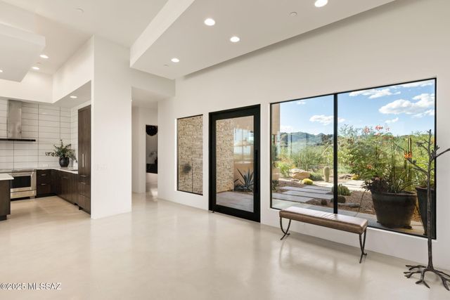 1814 W Tortolita Mountain Circle, Oro Valley, AZ 85755