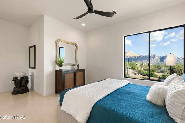 1814 W Tortolita Mountain Circle, Oro Valley, AZ 85755