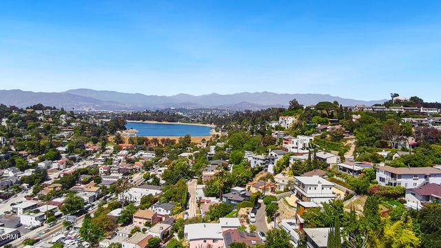 1544 Angelus Avenue, Los Angeles, CA 90026