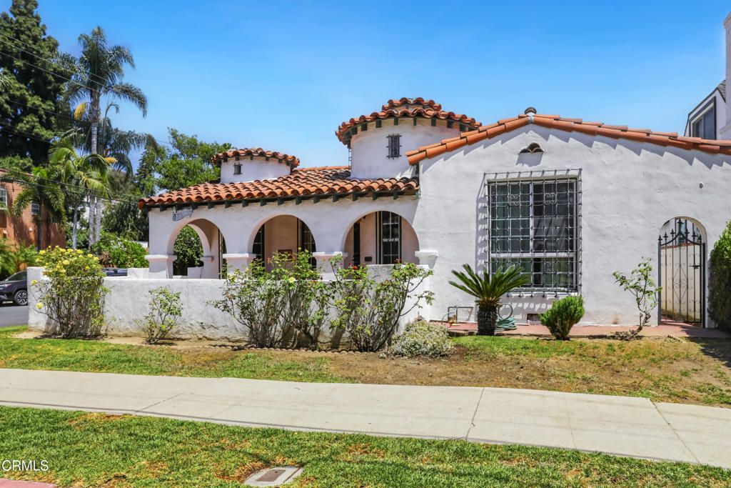1544 Angelus Avenue, Los Angeles, CA 90026