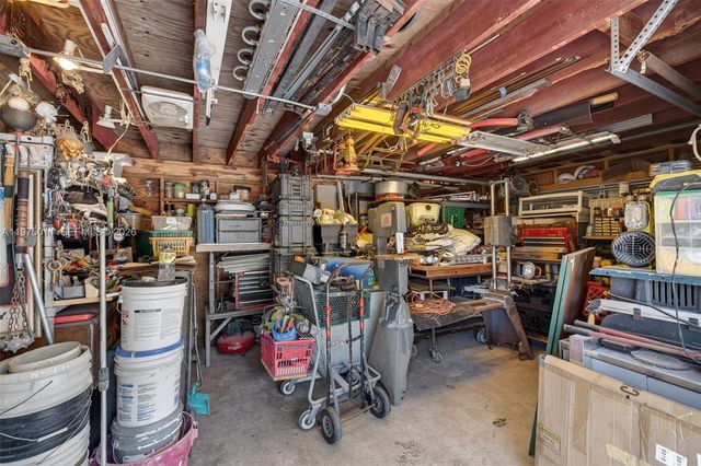 2543 Liberty St, Hollywood, FL 33020