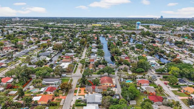 2543 Liberty St, Hollywood, FL 33020