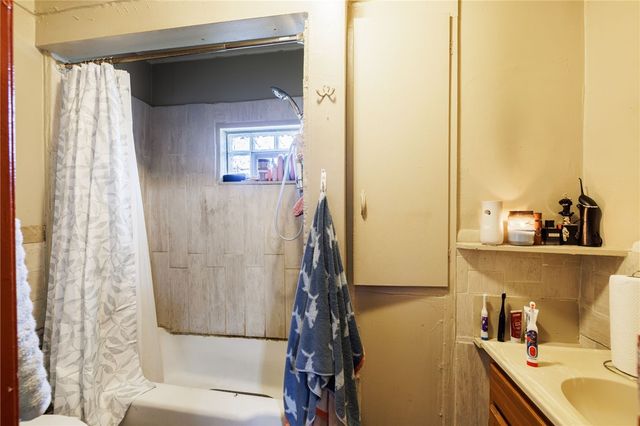 555 Garson Avenue, Rochester, NY 14609