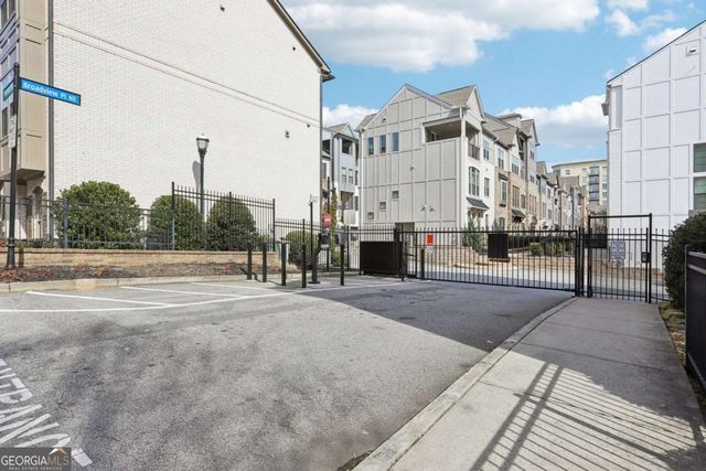 565 Broadview Place NE, Atlanta, GA 30324