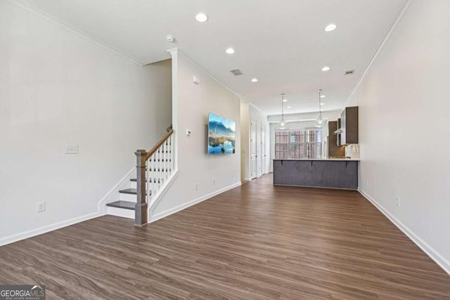 565 Broadview Place NE, Atlanta, GA 30324