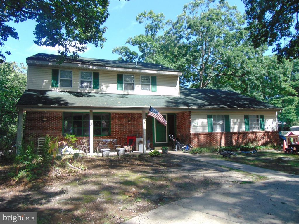 49 E CLOVERDALE AVE, PINE HILL, NJ 08021 — exterior