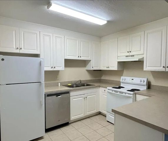 501 SW 75 STREET G3, Gainesville, FL 32607