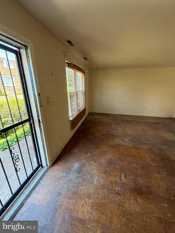 1831 ADDISON RD S, District Heights, MD 20747