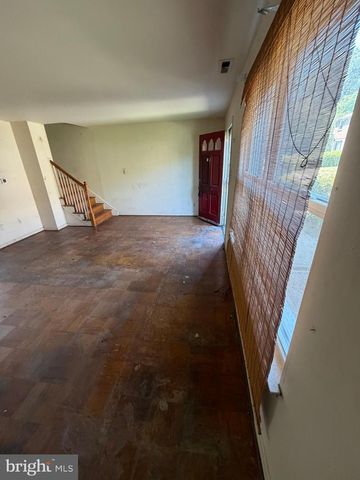 1831 ADDISON RD S, District Heights, MD 20747