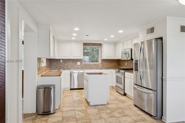 20 Kirk Bluff Rd, Bluffton, SC 29910