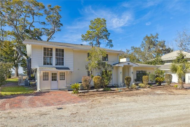 20 Kirk Bluff Rd, Bluffton, SC 29910