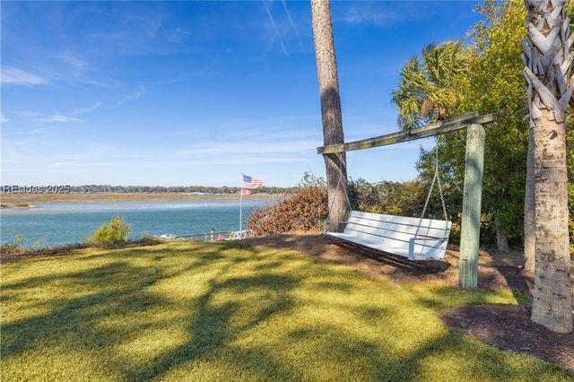 20 Kirk Bluff Rd, Bluffton, SC 29910