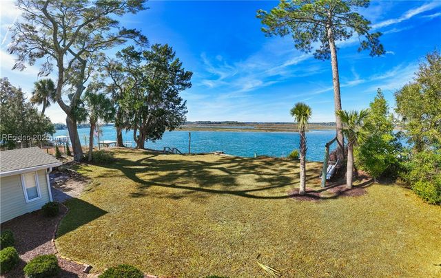 20 Kirk Bluff Rd, Bluffton, SC 29910