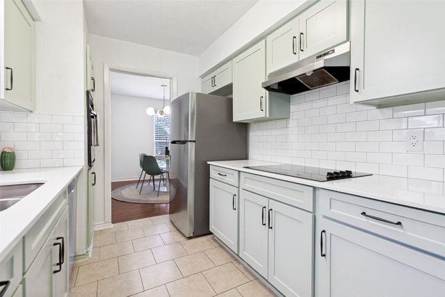 1905 Deep Valley Drive, Richardson, TX 75080