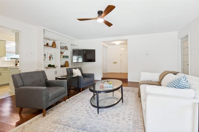 1905 Deep Valley Drive, Richardson, TX 75080