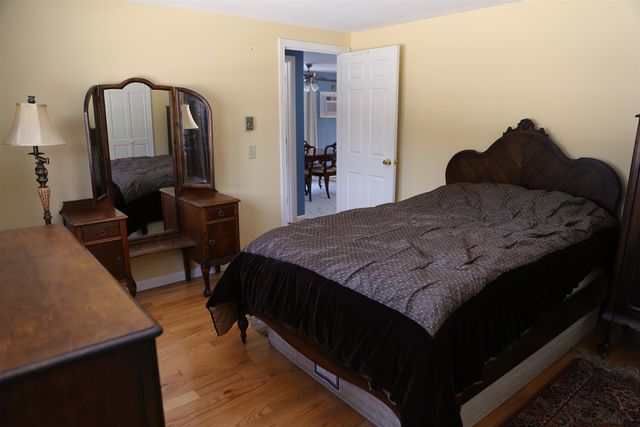 18 Candlelight Terrace, Hartford, VT 05001