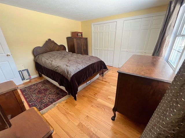 18 Candlelight Terrace, Hartford, VT 05001