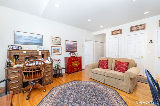 6 Chestnut Circle, Haddam, CT 06441