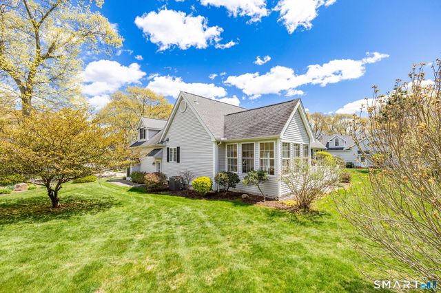 6 Chestnut Circle, Haddam, CT 06441