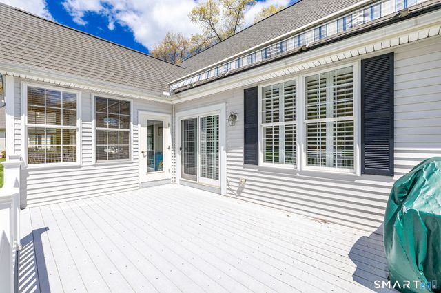 6 Chestnut Circle, Haddam, CT 06441