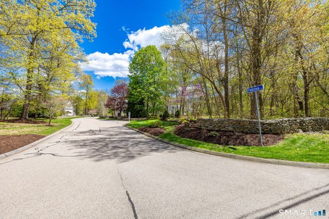 6 Chestnut Circle, Haddam, CT 06441