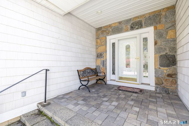 6 Chestnut Circle, Haddam, CT 06441