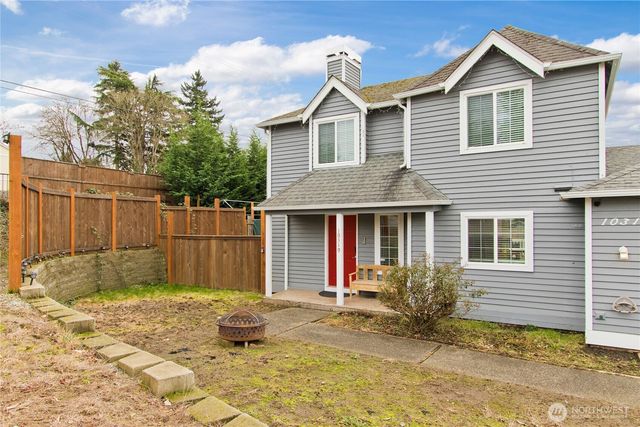10319 SE 228th Street, Kent, WA 98031