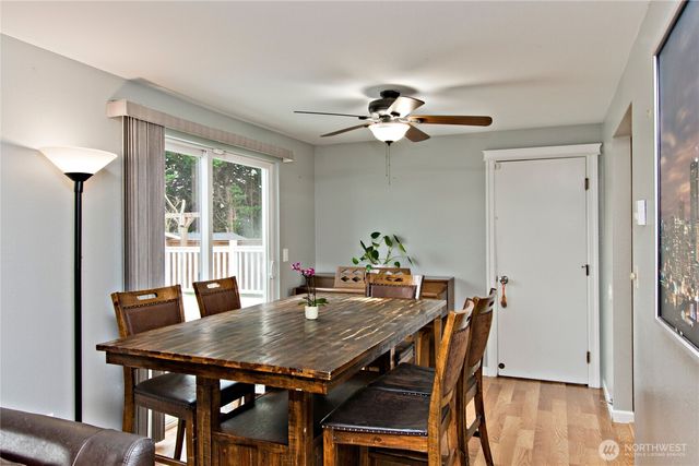 10319 SE 228th Street, Kent, WA 98031