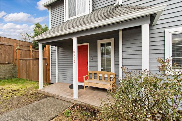 10319 SE 228th Street, Kent, WA 98031