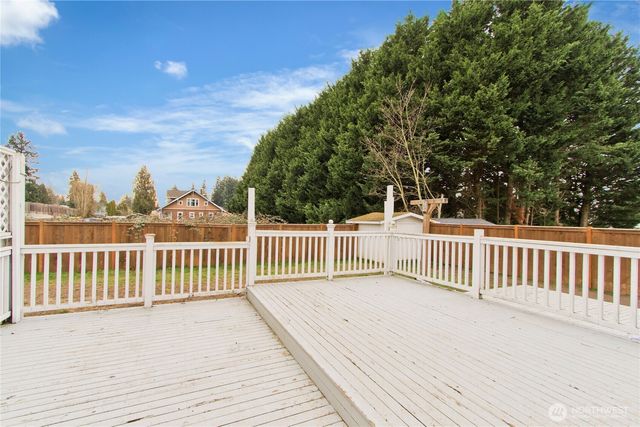 10319 SE 228th Street, Kent, WA 98031