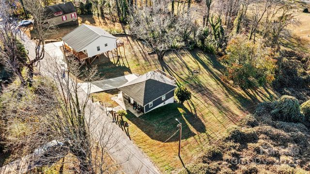 428 Folk Street NW, Lenoir, NC 28645