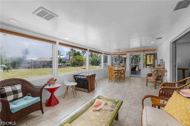 5387 Marina DR, Bokeelia, FL 33922